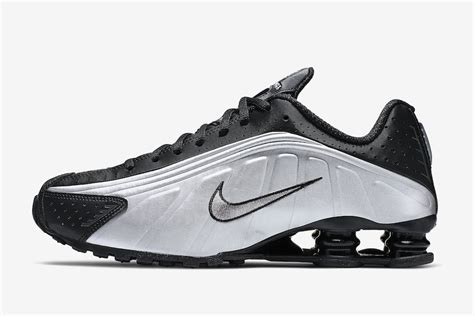 shox r4 black metallic silver